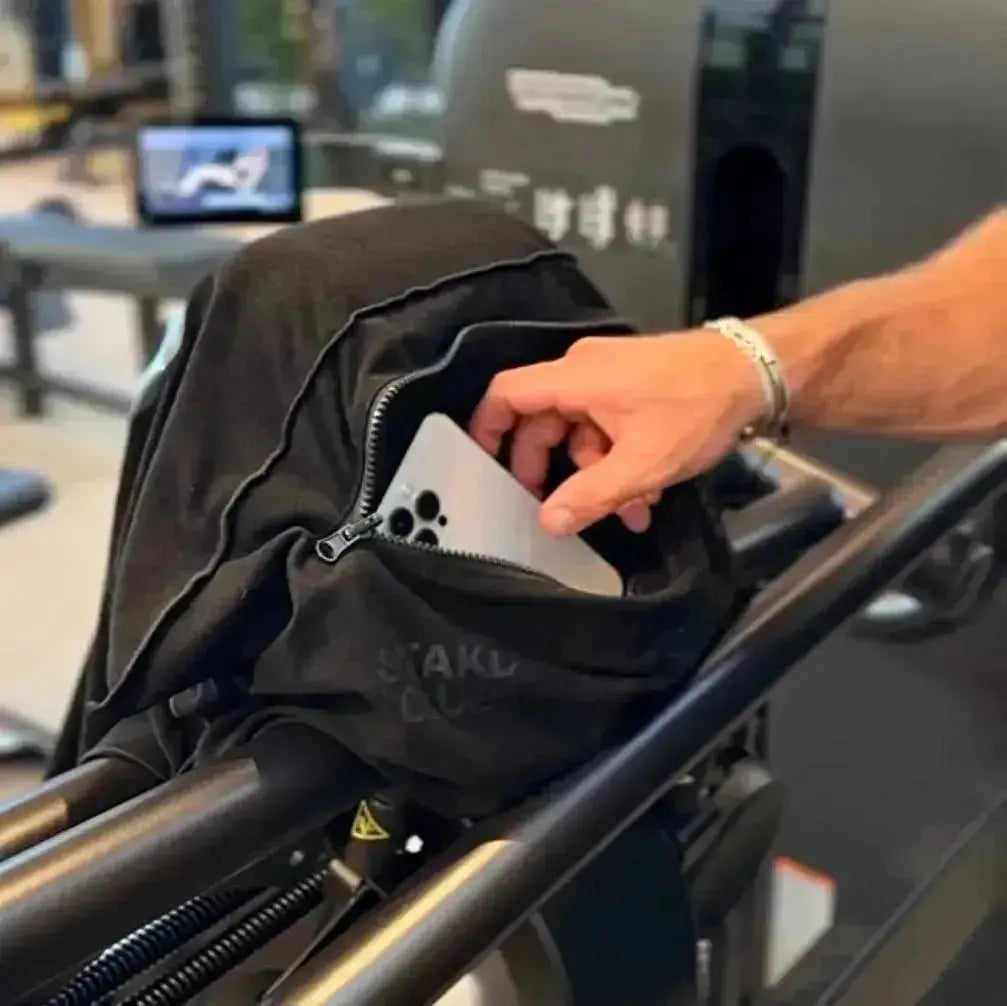 THE GRAB TOWEL - STAKD CLUB-	alt="hooded gym towel STAKD Club