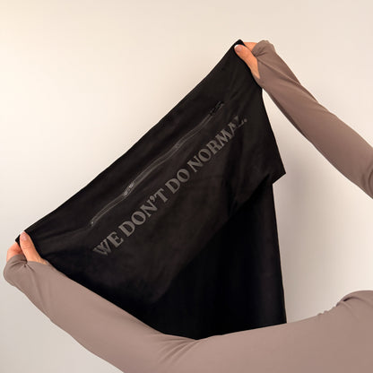 The Grab Towel 2.0 - Black