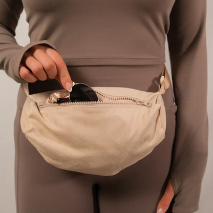 THE BEIGE GRAB TOWEL - MINI STAKD CLUB